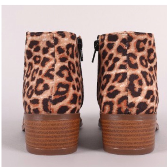 Leopard Print Ankle Booties - Picture 5 of 6